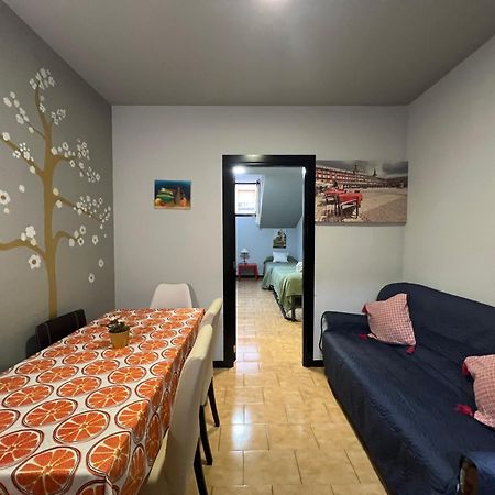 Ferienwohnung Aparment Puerta De Sol Madrid Exterior foto