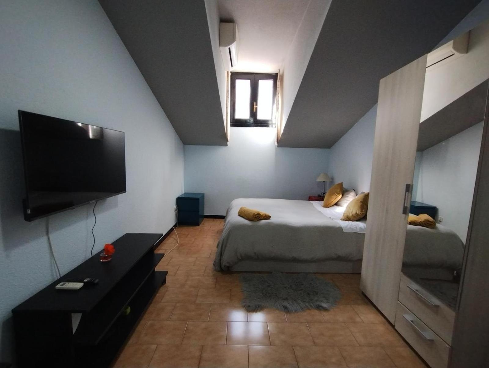 Ferienwohnung Aparment Puerta De Sol Madrid Exterior foto